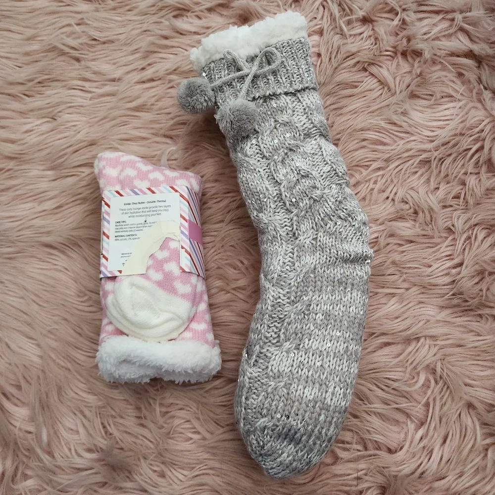 2 Pairs Of Cozy Fluffy Socks Sherpa Plush Woven Shea Butter